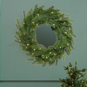 Grandis Fir Wreath – Warm White – Battery Operated – 31.5″