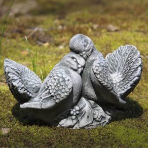 Small Dove Pair Statue – Camania – Alpine Stone – 8.5″ x 5″ x 6″