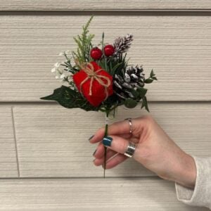 Velvet Giftbox w/Berry & Pinecones Pick - 7"