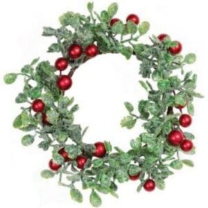 Berry Boxwood Candlering - 3.5"
